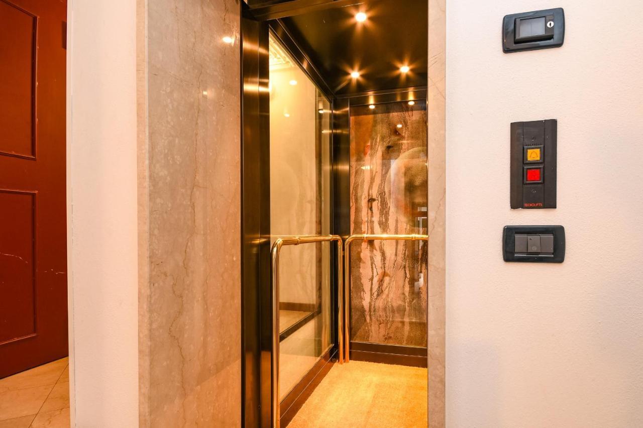 Desenzanoloft Yellow Apartment Desenzano del Garda Exterior foto